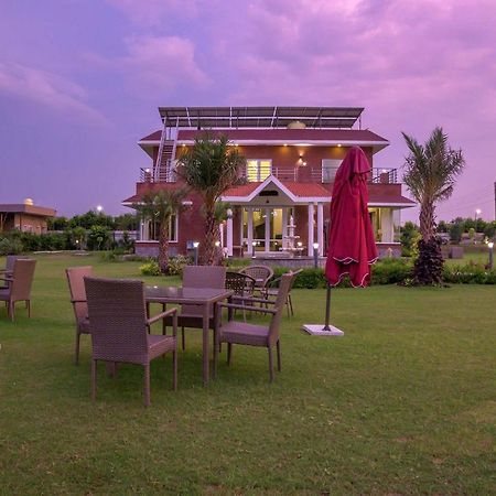 Stayvista At Hillside Paradise Dhauj المظهر الخارجي الصورة